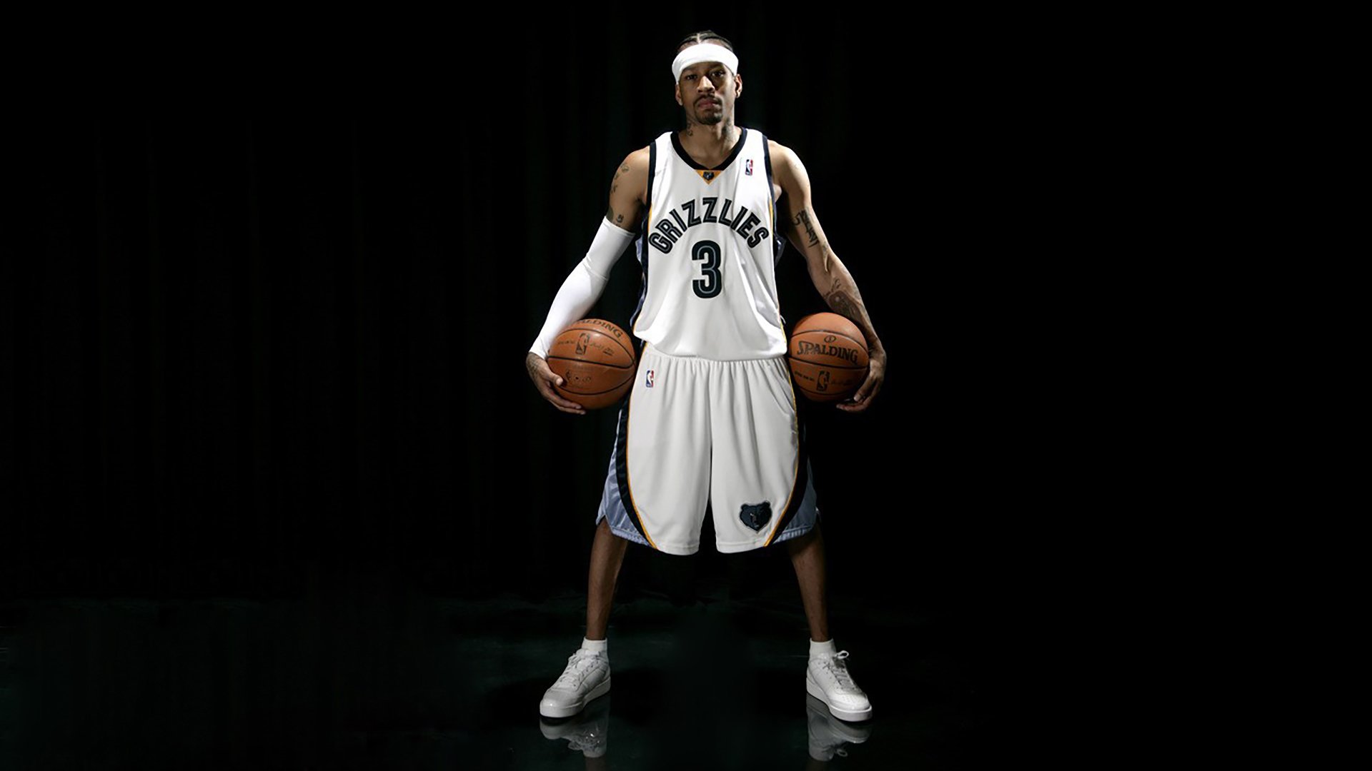 爱游戏公司-离谱！NBA鹈鹕首秀冰凉，CBA深圳男篮竟偷师意甲？